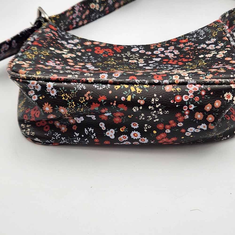 Wild Fable Black Floral Shoulder Baguette Handbag Small Retro Y2K Style - Picture 3 of 10